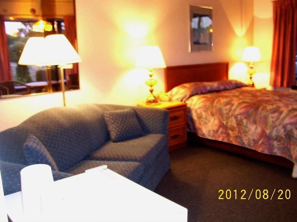 شلالات نياغارا Crystal Inn المظهر الخارجي الصورة